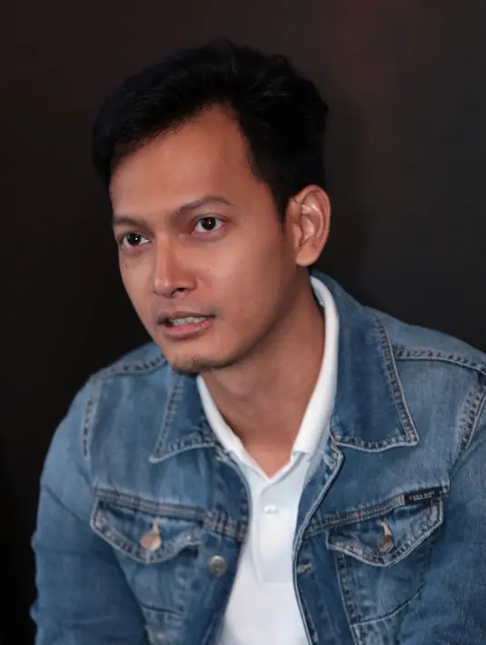 Satu lagi yang harus dihilangkan adalah sosok Prasetyo dalam film Surga yang Tak Dirindukan. Film yang dirilis pada 2016 dan kembali menggarap sekuelnya itu ternyata masih melekat pada dirinya. (Deki Prayoga/Bintang.com)