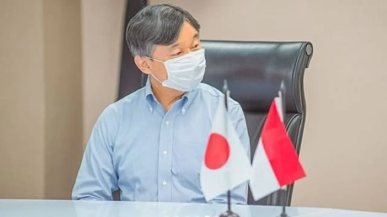 Kaisar Jepang Naruhito saat mengunjungi MRT Jakarta, Minggu, 18 Juni 2023. (Foto: Instagram @mrtjkt)
