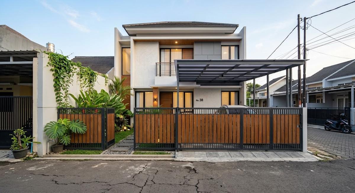 9 Model Carport untuk Rumah Lebar 5 Meter, Minimalis Tanpa Terlihat Sempit