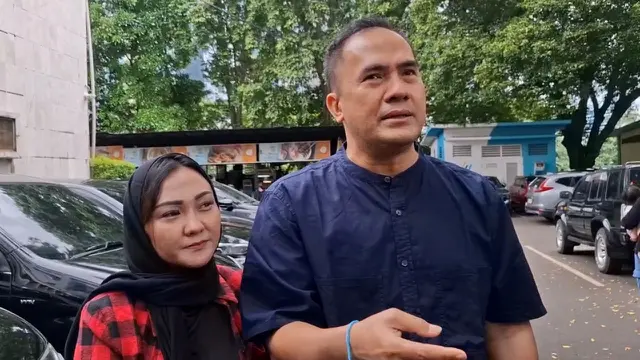 Saipul Jamil di Polda Metro Jaya, Senin (10/3/2025) (Liputan6.com/M Altaf Jauhar)
