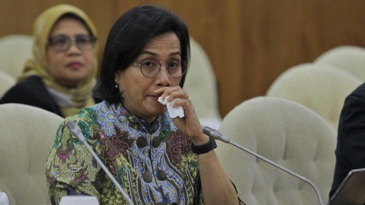 Menteri Keuangan Sri Mulyani Indrawati optimis outlook penerimaan pajak tahun ini bisa melebihi target yang sudah ditentukan sebesar Rp1.818,2 triliun atau mencapai 105,8 persen.