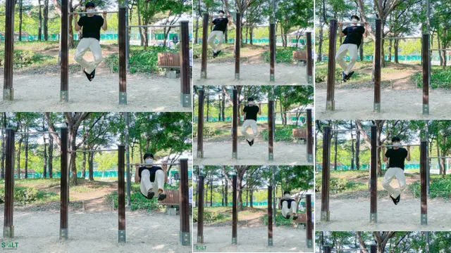 Agensi Kim Seon Ho, Salt, Membagikan Sebuah Foto Sang Aktor Sedang Bergelantungan di Pull Up Bar yang Ada di Taman Saat Fan Meeting Kim Seon Ho di Korea Selatan (Foto: NAVER SALT Entertainment)