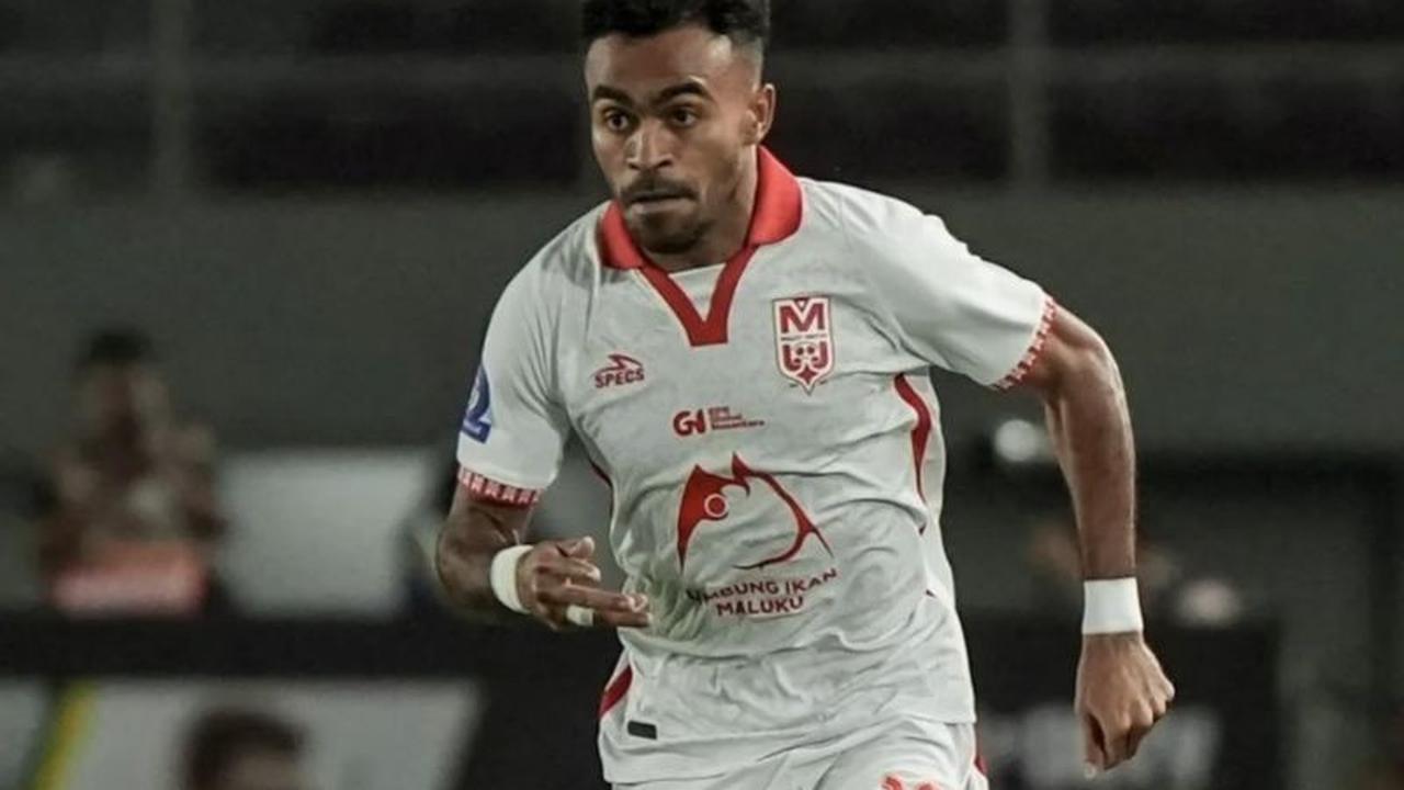 Sanksi Komdis ke Yakob Sayuri Dinilai Tidak Adil, Suporter Malut United Kritik Keras