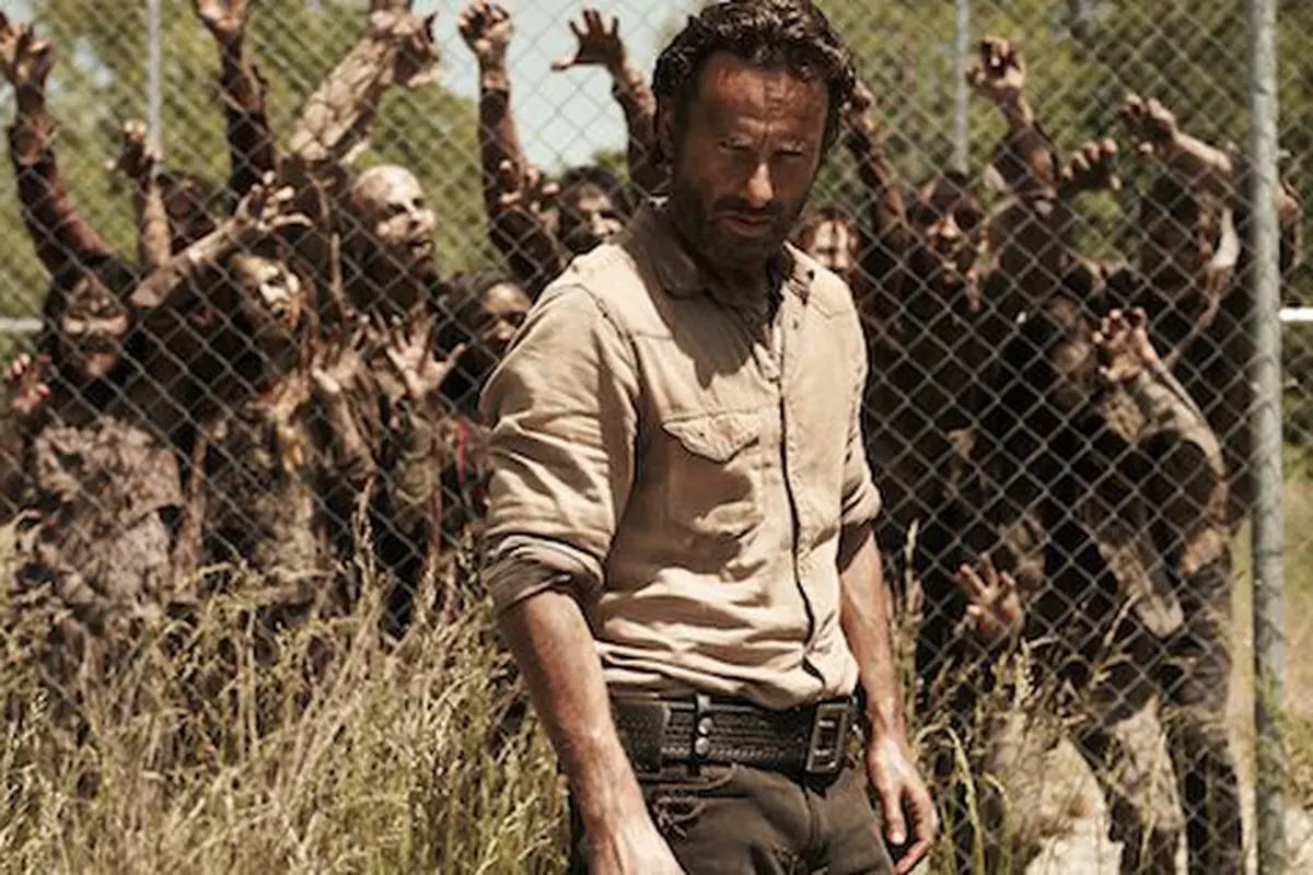 Karakter Utama The Walking Dead Tidak Waras?