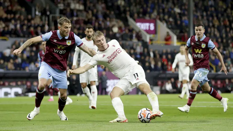 Foto: Akhiri Tren Negatif, MU Petik Poin Penuh di Markas Burnley pada Pekan ke-6 Liga Inggris