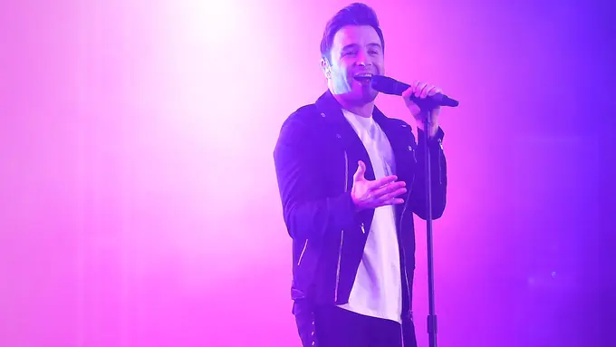 [Bintang] Sederet Lagu Westlife yang Jadi Favorit Shane Filan