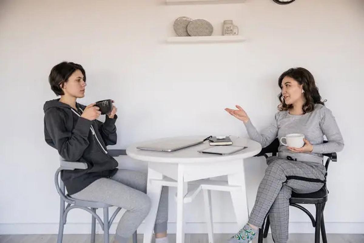 Apa Itu Tren TikTok I Met My Younger Self For Coffee? Ternyata Bisa Bantu untuk Inner Child Healing