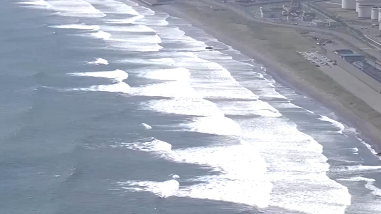 VIDEO: Tsunami Susulan Ancam Jepang, Gelombang Lebih Besar Diprediksi Segera Menghantam