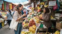 7 Ciri Orang yang Suka Nawar meski Harga Sudah Pas Menurut Psikologi