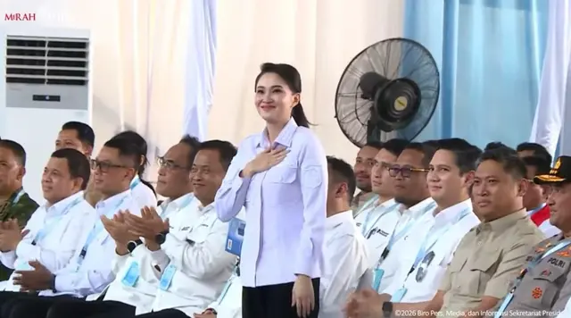 Momen Prabowo Kaget Sherly Tjoanda Dapat Tepuk Tangan Meriah