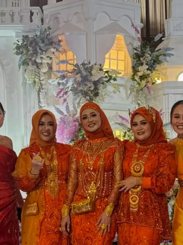Putri Isnari dan Tiga Ibu Mertua