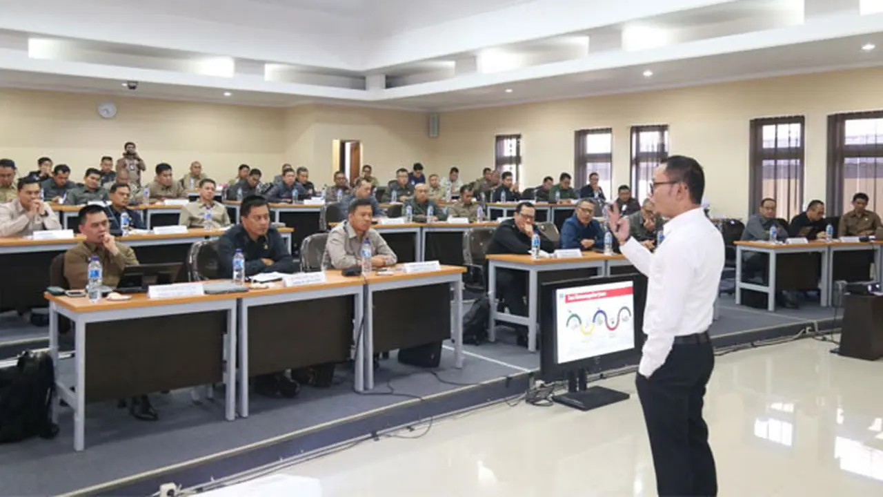 Kemnaker Minta Dukungan Polri Tangani TKI Ilegal dan Trafficking