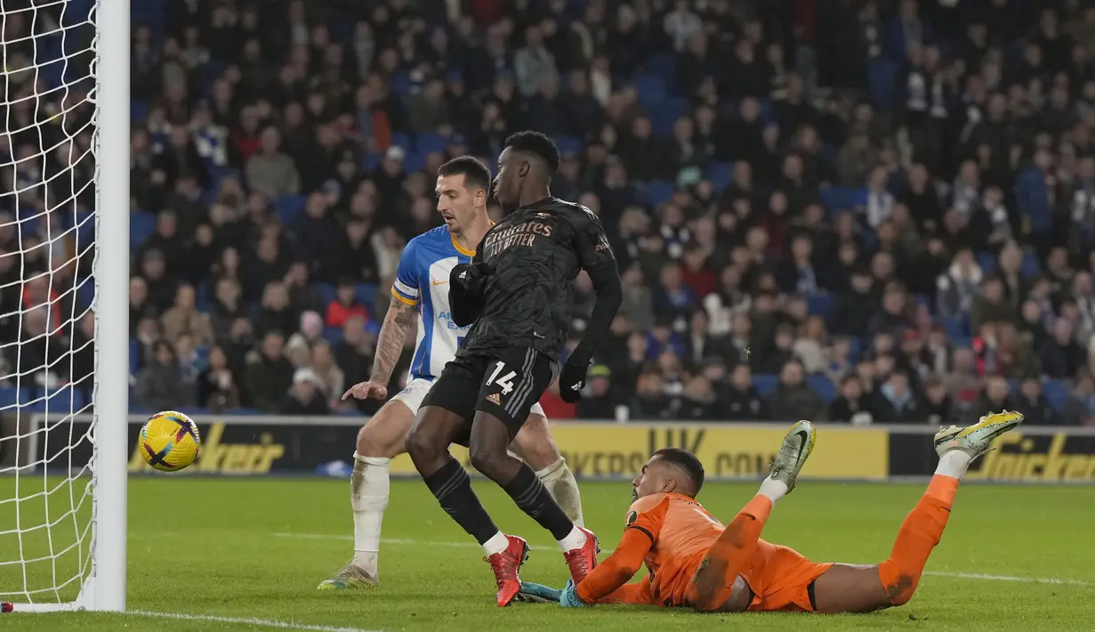 Empat gol Arsenal masing- masing dicetak oleh Bukayo Saka, Martin Odegaard, Eddie Nketiah, dan Gabriel Martinelli. (AP Photo/Alastair Grant)