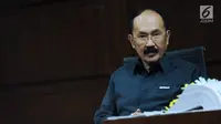 Terdakwa kasus dugaan merintangi penyidikan dugaan korupsi e-KTP, Fredrich Yunadi saat mengikuti sidang lanjutan di Pengadilan Tipikor, Jakarta, Kamis (15/3). Sidang mendengarkan keterangan saksi. (Liputan6.com/Helmi Fithriansyah)