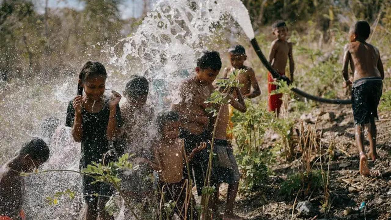 80 Tahun RI Merdeka, 10 Desa Ini Belum Dapat Listrik, Internet Numpang Timor Leste