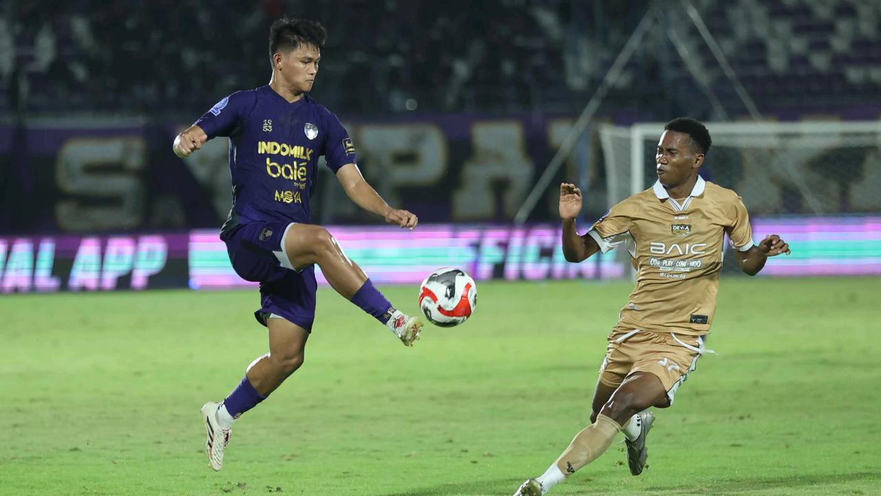 FOTO: Dewa United Taklukkan Persita dalam Derby Banten