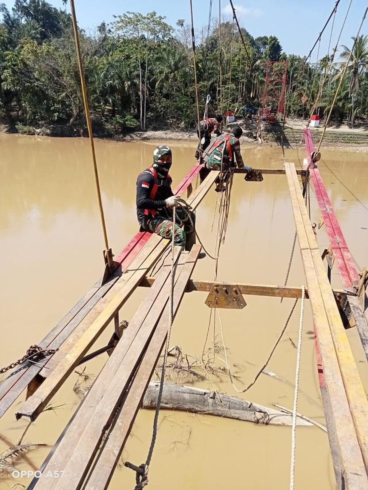 Jembatan Gantung Tak Lama Lagi Menyambungkan Kembali Desa Terisolasi di Aceh