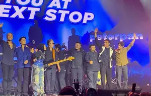 Konser Peterpan di Malaysia Sukses Obati Kerinduan, Ribuan Penonton Nostalgia Nyanyi Bersama