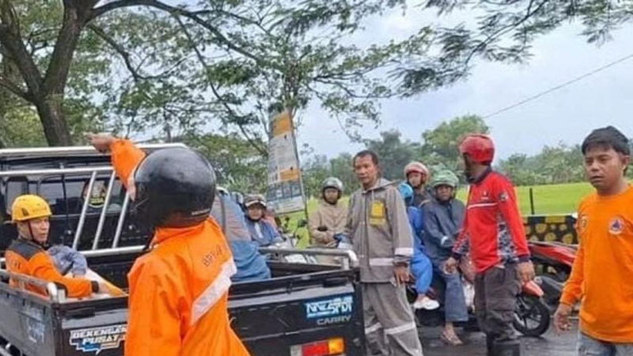 Tragedi Pohon Tumbang Magetan: Satu Tewas, Dua Luka Akibat Angin Kencang
