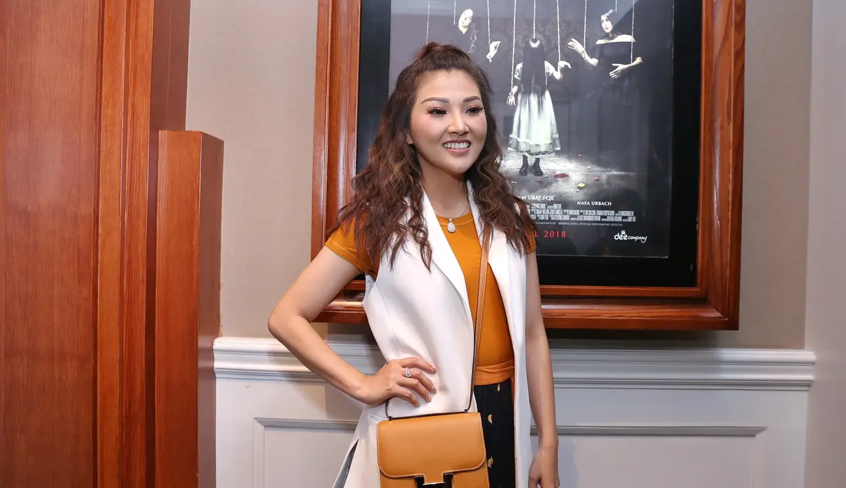 Sarwendah Tan istri dari Ruben Onsu bermain dalam film bergenre horor. Perempuan yang terakhir bermain film Nightamre Side (2013) silam itu kini main dalam film Kembang Kantil. (Nurwahyunan/Bintang.com)