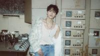Vernon Seventeen. (Pledis Entertainment via Soompi)