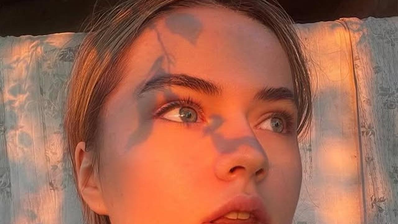 7 Potret Terbaru Kristina Pimenova yang Dulu Dijuluki Anak Kecil Tercantik di Dunia, Kini Sudah Dewasa