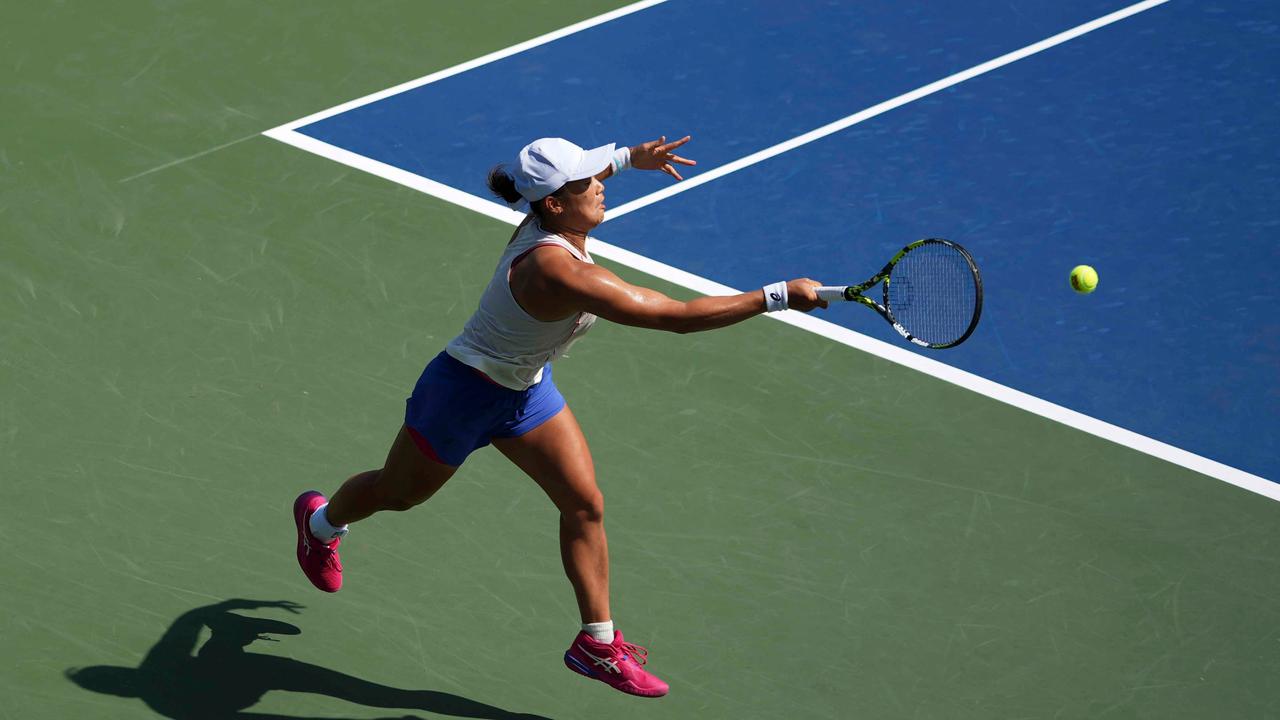 FOTO: Petenis Indonesia Janice Tjen Ukir Sejarah, Lolos ke Babak Kedua US Open 2025