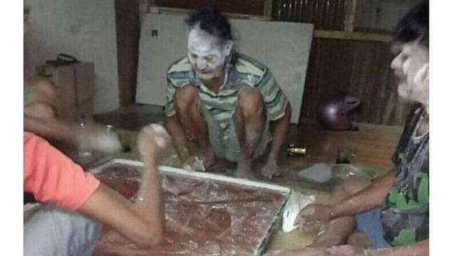 5 Kelakuan Kocak saat Main Karambol Ini Bikin Ketawa