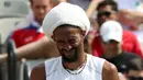 Ekspresi pemain Tenis asal Jerman, Dustin Brown saat mengalami cidera di pertandingan Olimpiade Rio 2016 melawan Thomaz Bellucci asal Brasil, Brasil (7/8). (REUTERS) 