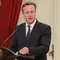 PM Inggris David Cameron memberikan pernyataan pers bersama di Istana Negara, Jakarta, Senin (27/7). Keduanya melakukan pertemuan bilateral untuk meningkatkan hubungan kerjasama kedua negara di berbagai bidang. (Liputan6.com/Faizal Fanani)