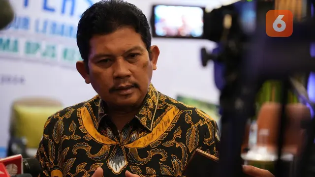 Direktur Utama BPJS Kesehatan, Ali Ghufron Mukti dalam Acara 'Komitmen Tanpa Batas, BPJS Kesehatan Berikan Layanan JKN Selama Libur Lebaran' pada Rabu, 20 Maret 2024, Sore
