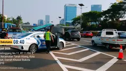 Maung Tabrak Tiang Rambu di Tol Dalam Kota, Dua Korban Luka