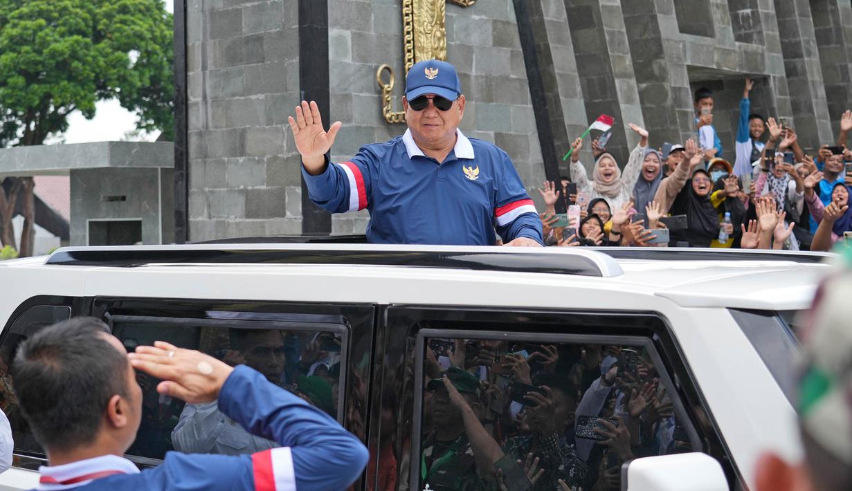 Retret Kabinet Merah Putih diisi pengarahan dan pembekalan materi oleh Presiden Prabowo Subianto seputar keberlanjutan hilirisasi, swasembada pangan, hingga energi. (AP Photo/Achmad Ibrahim)