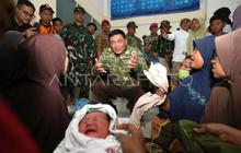 Menhan Tegaskan Bantuan Bencana Aceh Disalurkan Via Udara untuk Percepatan Penanganan