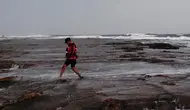 Liburan Berujung Petaka, Wisatawan Hilang Terseret Ombak di Lebak