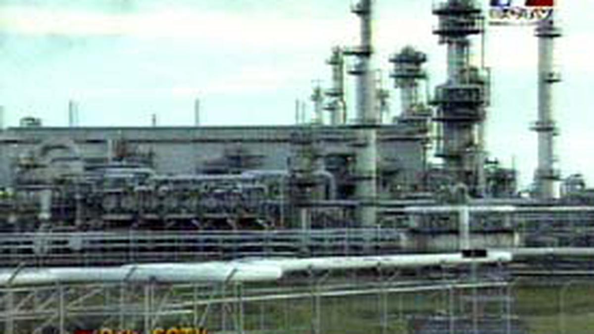 ExxonMobil Beroperasi Jumat Besok