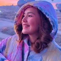 6 Momen Seru Liburan Beby Tsabina di Turki, Melihat Jenggot Rasulullah (sumber: Instagram.com/bebytsabina)