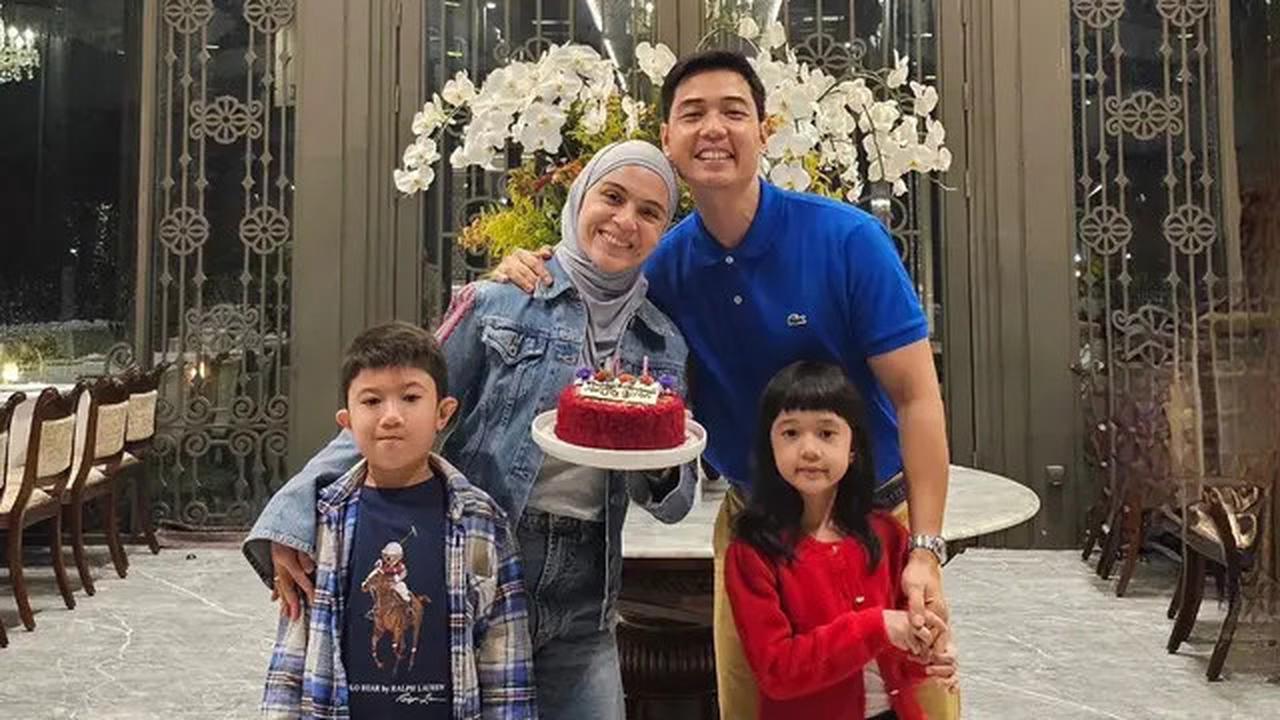 8 Potret Nycta Gina Rayakan Ultah Sederhana, Awet Muda di Usia 40 Tahun