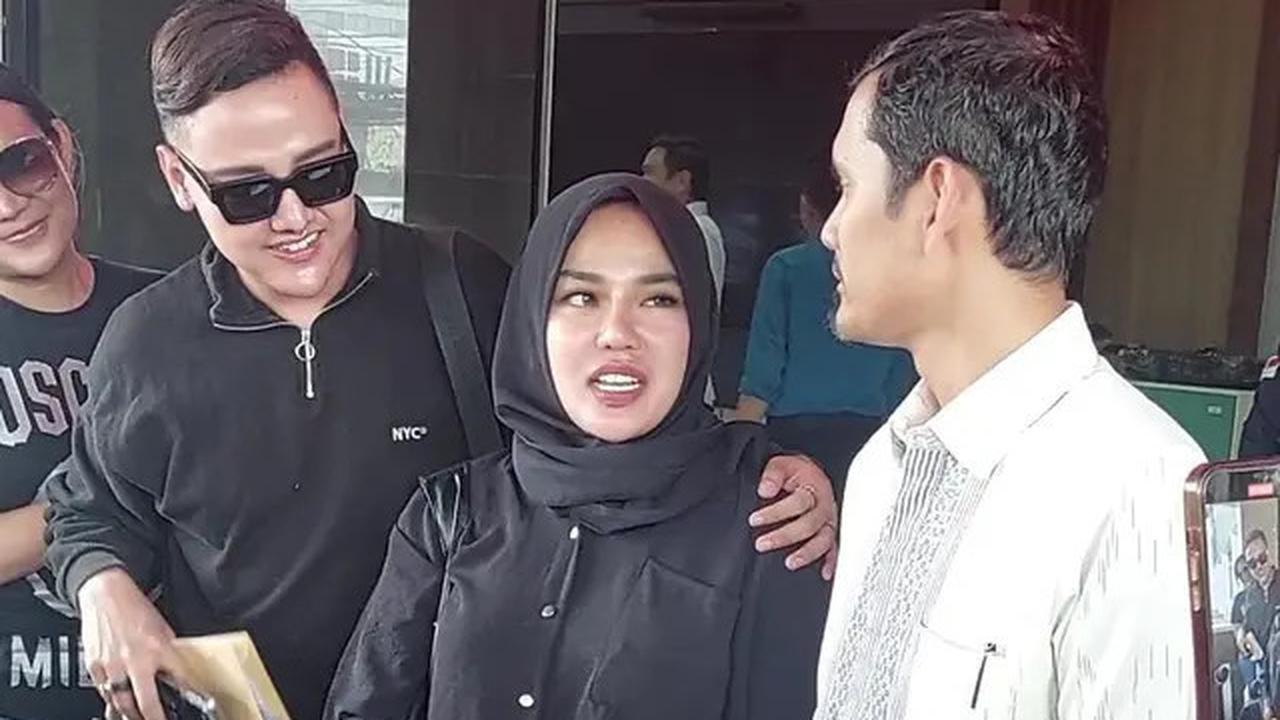 Medina Zein Bebas dari Penjara, Langsung Buru-Buru ke Mini Market untuk Merasakan Dinginnya AC