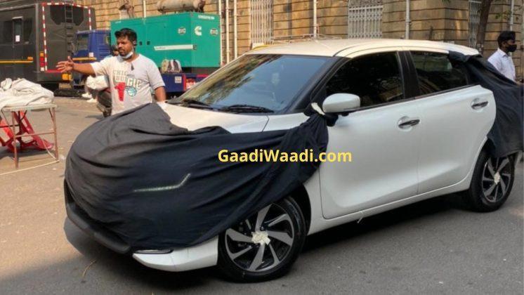 Suzuki Baleno facelift terkuak di jalanan India (gaadiwaadi.com)