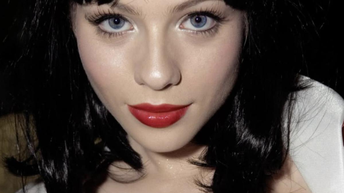 Kabar Duka, Michelle Trachtenberg Meninggal Dunia di Usia 39 Tahun