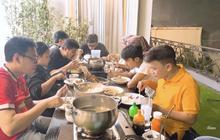 Nyaman dan Estetik, 6 Foto Balkon Rumah Ruben Onsu Jadi Spot Favorit Kumpul Keluarga