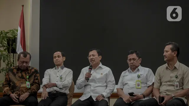 Dua Orang Positif Terjangkit Corona, Menkes Terawan Beri Pernyataan