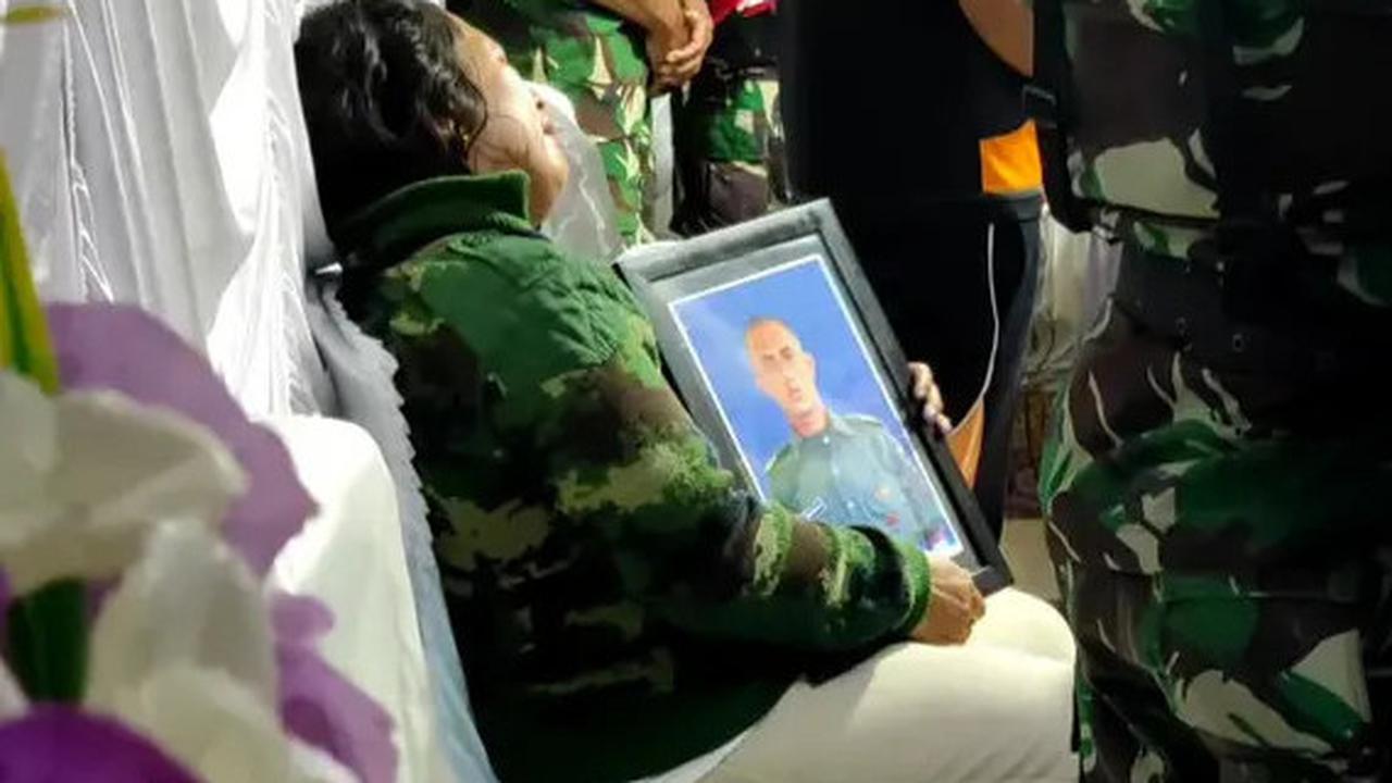 VIDEO: Ibu Prada TNI Lucky Sebut Jabatan Pelaku, Minta Diproses Diberi Hukuman Mati!