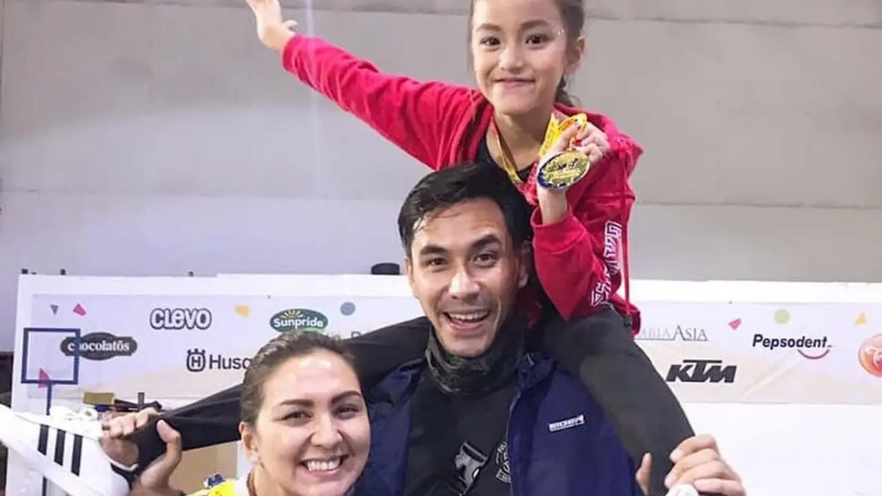 Potret Anak Seleb Saat Menang Lomba Olahraga, Rafathar Juara 1 Renang di Sekolah