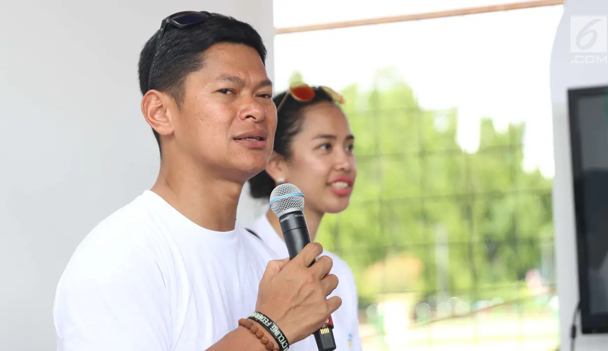 Ketua Inapgoc Raja Sapta Oktohari memberi keterangan saat jumpa pers di Jakarta, Minggu (3/12). Run For Difable 2017 akan digelar untuk memperingati hari difable sedunia. (Liputan6.com/Angga Yuniar)