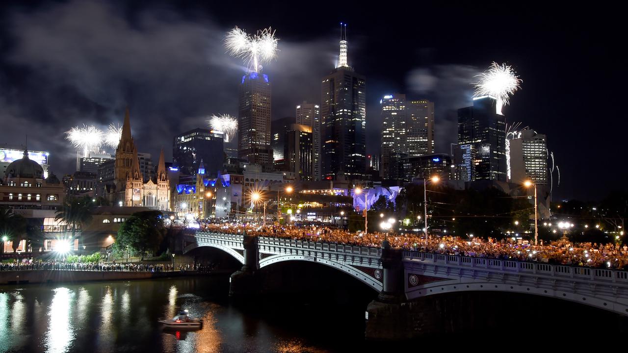 FOTO: Begini Suasana Kota Sydney saat Dihujani Kembang Api