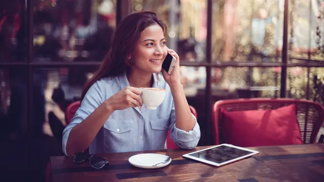 perempuan dan 22 agustus