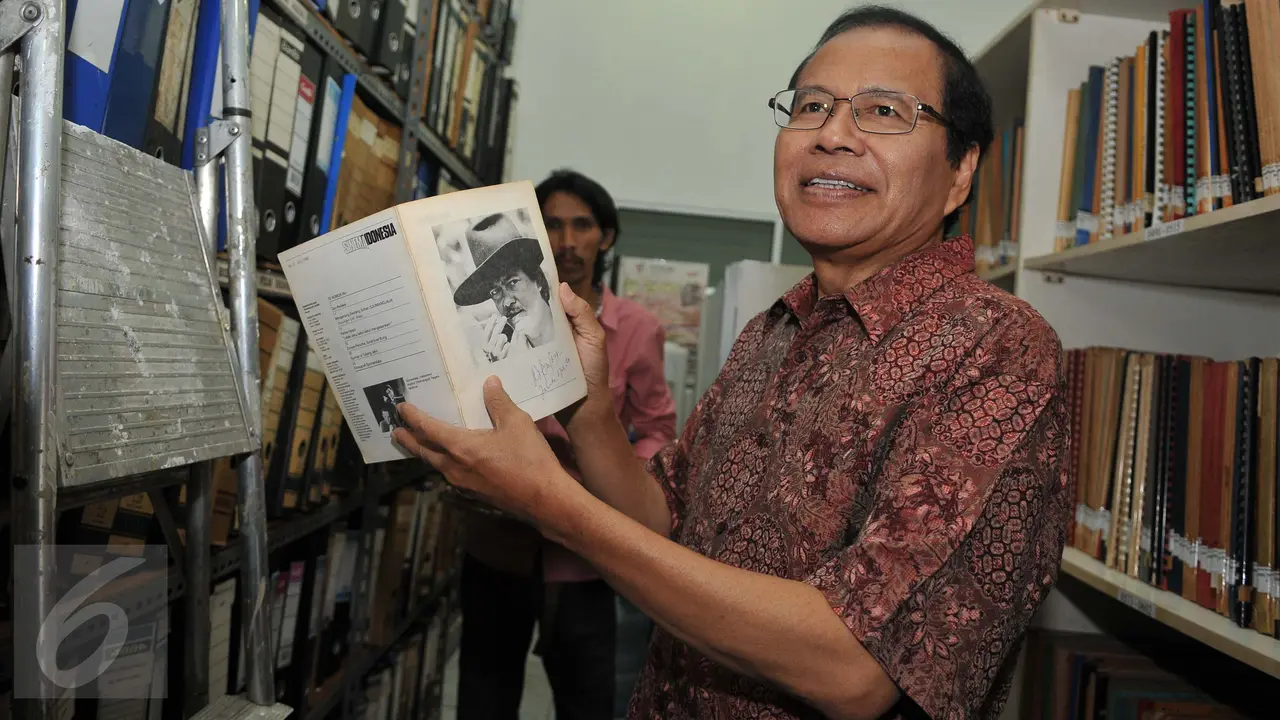 20160914-Rizal Ramli Kunjungi Lembaga Sinematek Indonesia-Jakarta