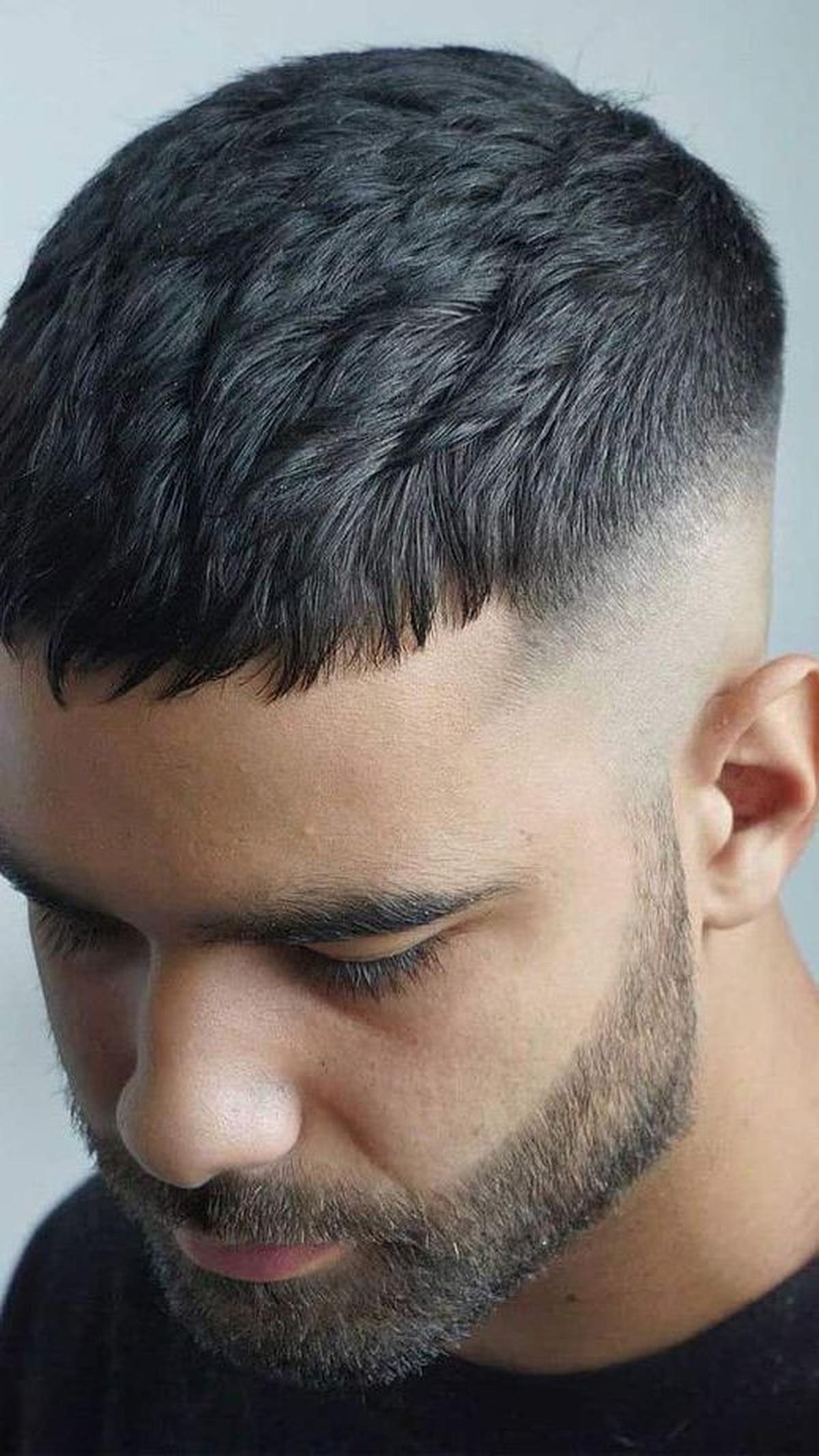 <b>Gaya Rambut Bald Fade</b>